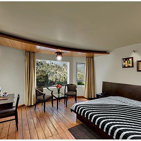 Hotel Suman Paradise Nainital Kültér fotó