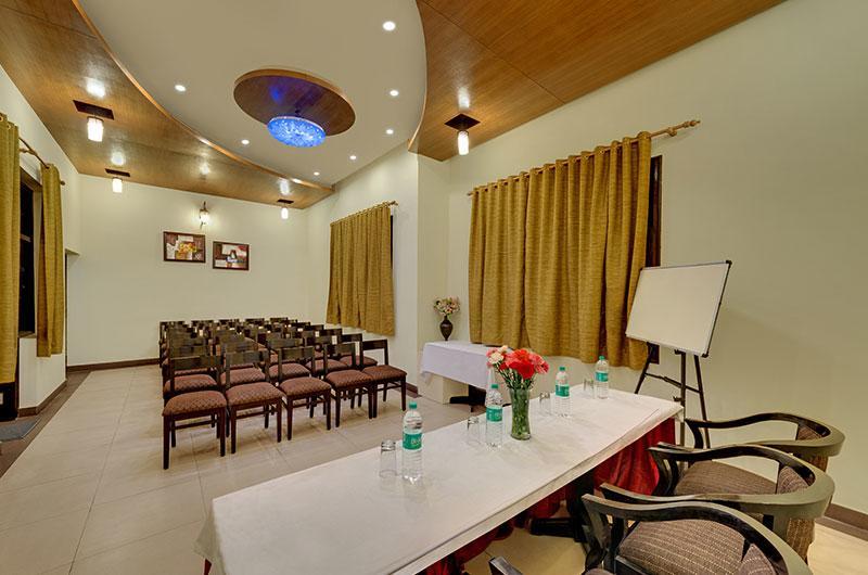 Hotel Suman Paradise Nainital Kültér fotó